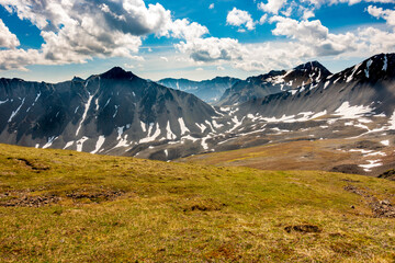 Hiking completely off trail and above the tree line Alaska's Northern Talkeetna Mountains. 