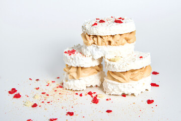 cream filled dessert