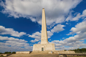 Huge tower monument in San Jacinto Battleground State Historic Site