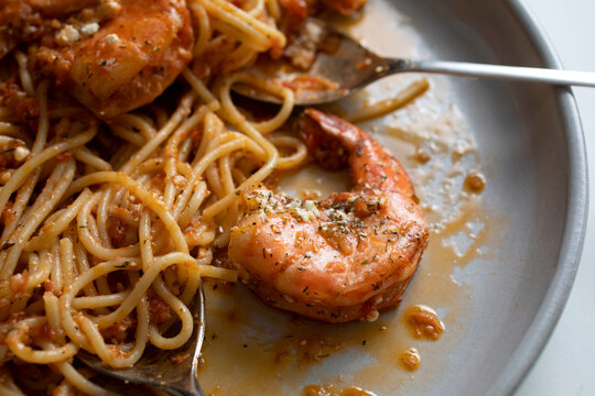 Greek Garlic Shrimp Pasta
