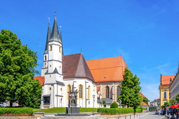 Fototapeta na wymiar Kirche, Altoetting, Bayern, Deutschland 
