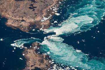Obraz premium Hudson Strait Southwest of Iqaluit. Baffin Island Nunavut. Canadian Arctic