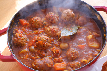 できあがったばかりの具だくさんのシチュー