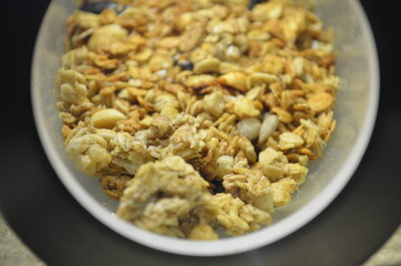 overhang for cooking porridge