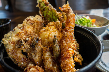 덮밥 텐동 tendon bowl of riceてんどん 盖浇饭