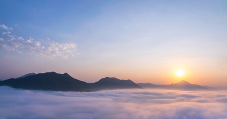 Beautiful dramatic view sea of ​​mist in morning.
