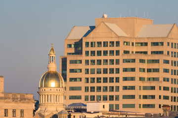 The New Jersey State House Capitol building, in Trenton, seen from the Pennsylvania side
