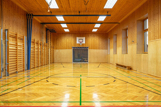 Turnhalle Sporthalle einer Schule