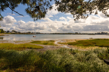 Ria d'Étel : rivière d'Étel - vue sur le fleuve, Bretagne, Morbihan, France