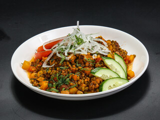 Vegan cuisine - Mash beans with vegetables