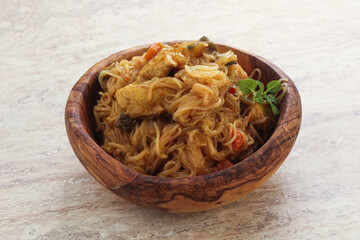 Wok Udon with chicken curry