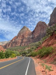 road to the mountains