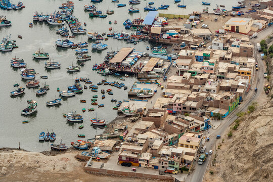 Seaport and Fishing Village de Paita Peru