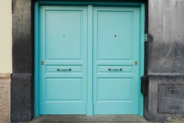Obraz na płótnie Canvas Blue doors