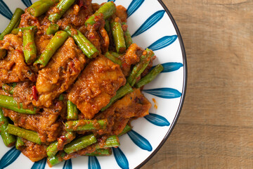 Stir fried pork with red curry paste