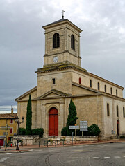 Fototapeta na wymiar Eglise de Suze-la-Rousse, Drôme, Auvergne-Rhône-Alpes, France