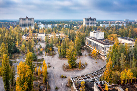 Ukraine,KyivOblast, Pripyat, Aerial view of empty square of abandoned city