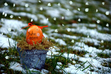 ostern im schnee