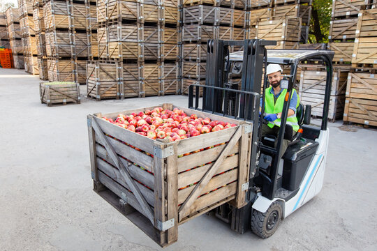 Harvest control, loading, lifting and delivery at warehouse, food business