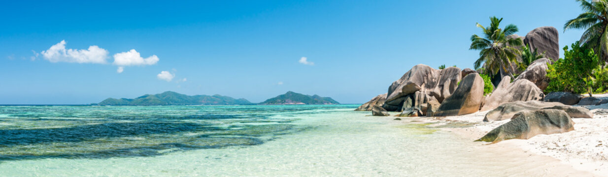 Anse Source d'Argent beach panorama, La Digue island, Seychelles