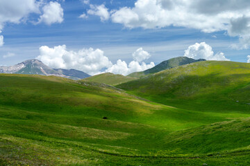 Naklejka premium Mountain landscape at Gran Sasso Natural Park, in Abruzzo, Italy
