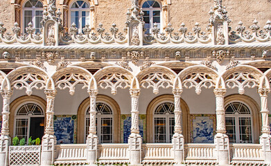 The Bussaco Palace Hotel  Sommerpalast  neo-manuelinischen Stil  Parkanlage Luxushotel   Palácio...