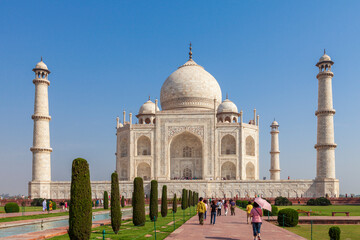 Fototapeta na wymiar Taj Mahal, Agra, Uttar Pradesh, India