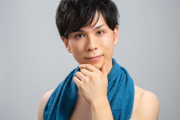 シェービング　スキンケア　脱毛　メンズメイクイメージ