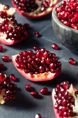 Raw Red Organic Pomegranate Seeds