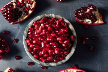 Raw Red Organic Pomegranate Seeds