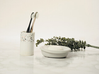 洗面所　石鹸　歯ブラシ　イメージ