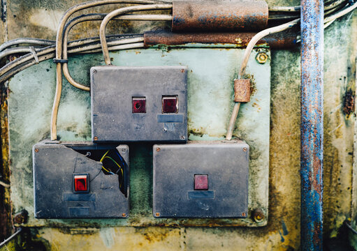 Aged fuse box