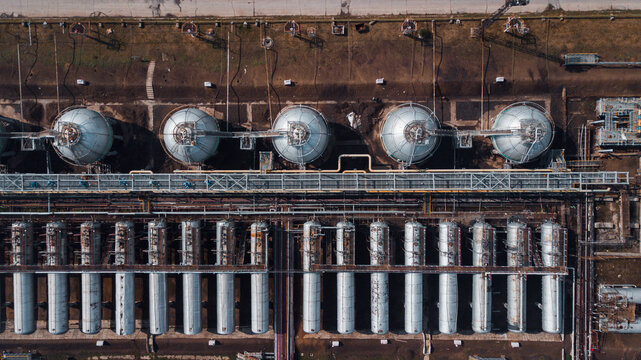Aerial view of a petro chemical processing plant
