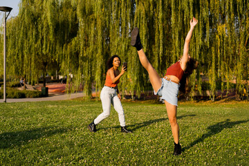 Women creating content for social networks 