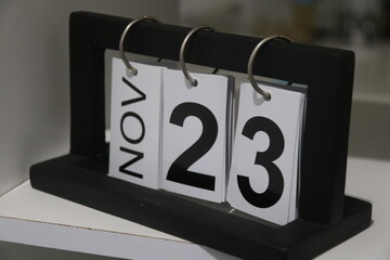 calendar 23 November