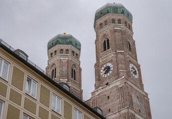 Der Dom zu Unserer Lieben Frau in der Münchner Altstadt, oft Frauenkirche genannt, ist seit 1821...