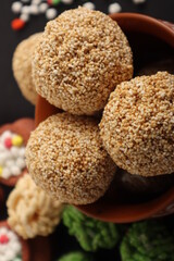 Firki and tilgul for makar sankranti. Makar sankranti is Indian kite Festival. It is also known as uttarayan. Firki is also called spin or Patang dori.