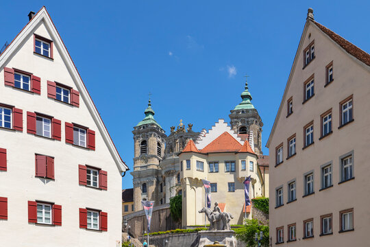 Market place and St. Martin Basilica in Weingarten, Upper Swabian Baroque Route, Upper Swabia, Baden-Wurttemberg