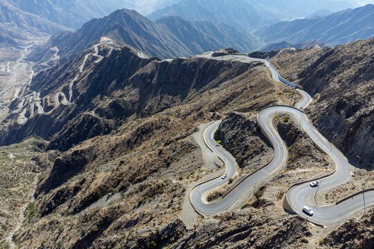 Zigzag Abha mountain road