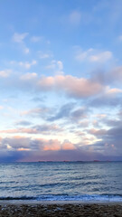 Obraz premium Beautiful colors of water and sky at the Polish seaside, Gdynia, Poland