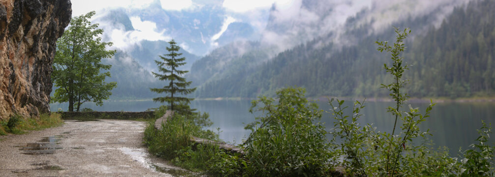 Gosausee Panorama in den &ouml;sterreichischen Alpen