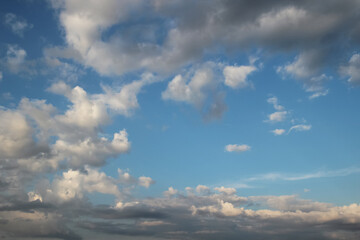 white clouds in the blue sky