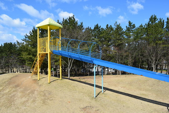 2 Best 公園遊具images Stock Photos Vectors Adobe Stock