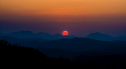 Obraz premium sunset in the mountains