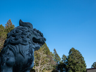 狛犬のある風景