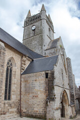 Fototapeta na wymiar Quimperlé. Eglise Notre-Dame de l'Assomption. Finistère. Bretagne