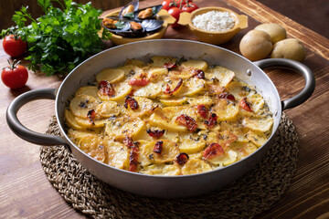 tiella di patate e riso