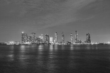 Obraz premium panoramic view to New York by night