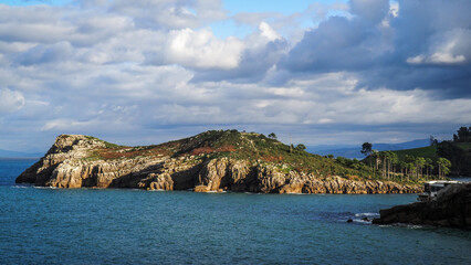 From the Basque Country to Asturias, the north of Spain opens onto the Bay of Biscay, while to the north-west Galicia marks the entrance into the waters of the north Atlantic.