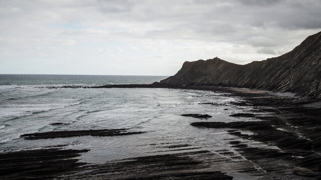 From the Basque Country to Asturias, the north of Spain opens onto the Bay of Biscay, while to the north-west Galicia marks the entrance into the waters of the north Atlantic.